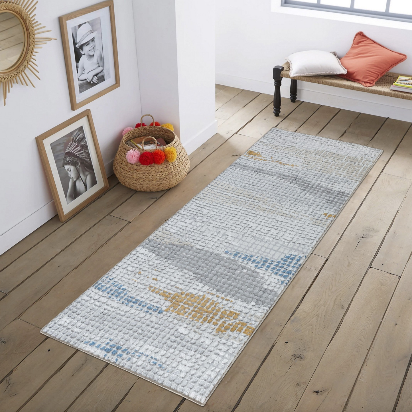 Textures GC_ART2002 Multi 2 ft. 7 in. x 7 ft. Area Rug