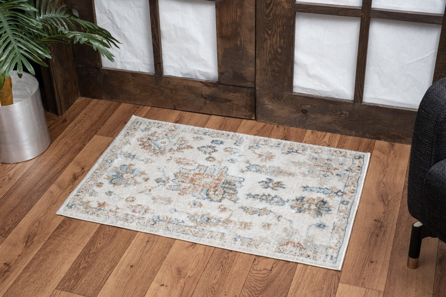 Noble GC_GEN7007 Ivory 2 ft. x 3 ft. Area Rug