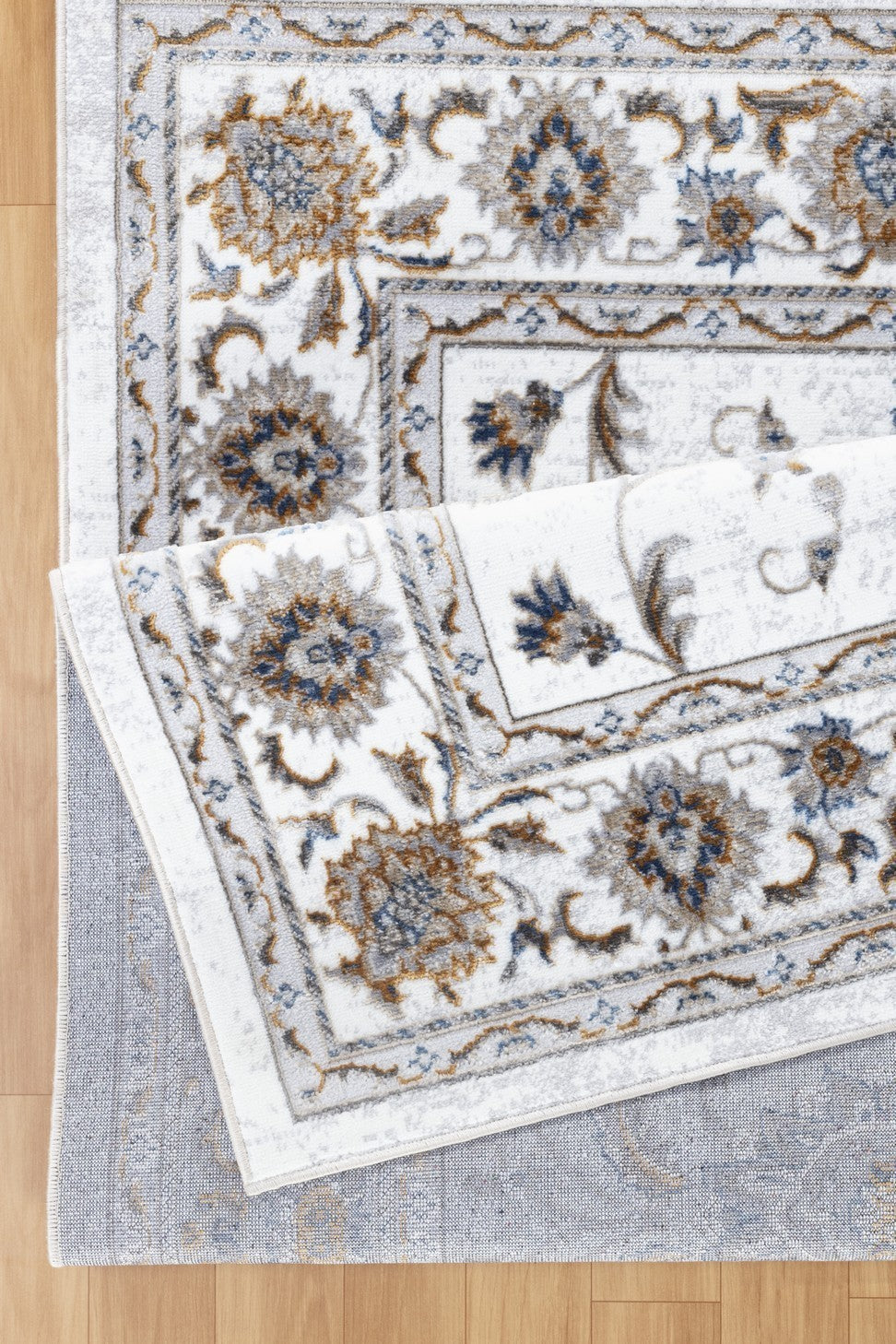 Legacy GC_CAM8005 Multi 5 ft. 3 in. x 7 ft. Area Rug