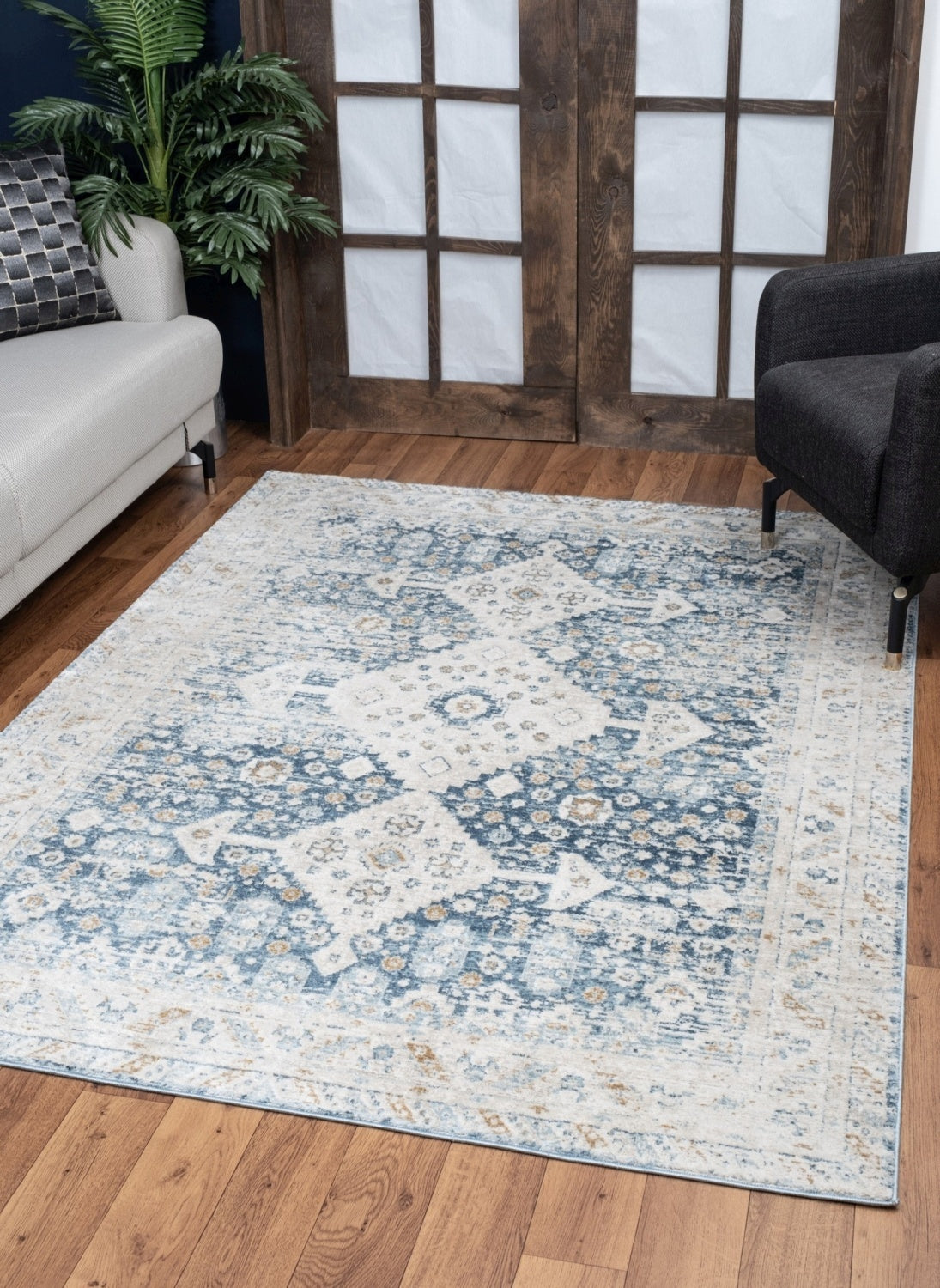 Noble GC_GEN7003 Blue 2 ft. x 3 ft. Area Rug