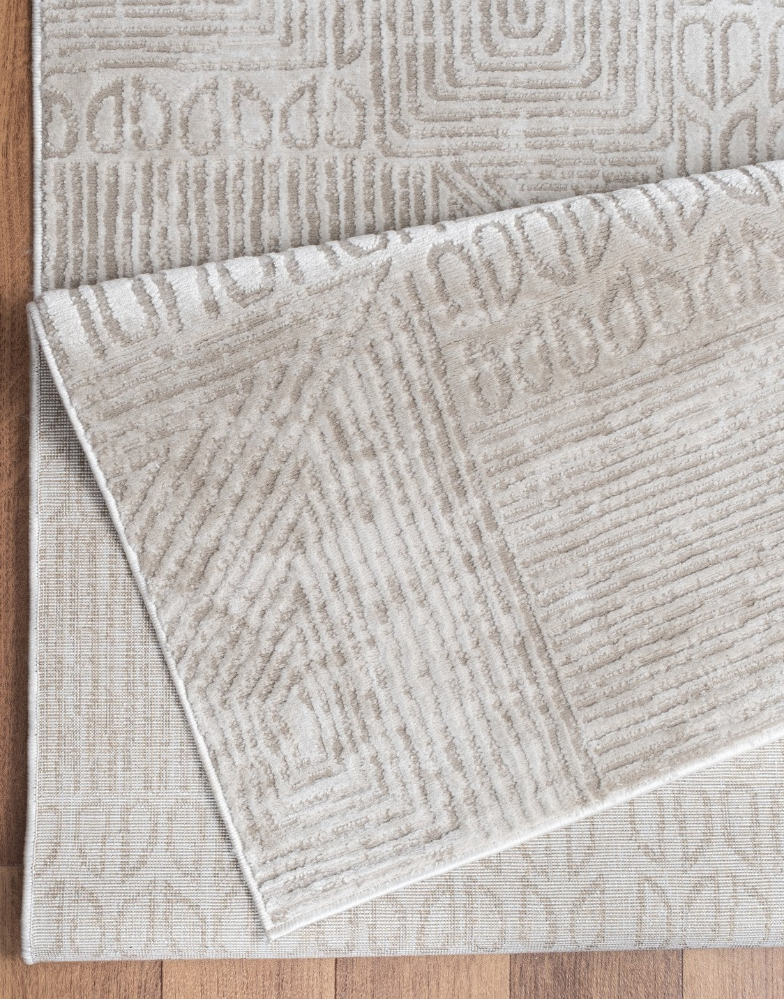 Elegance GC_CNC6008 Ivory 2 ft. 7 in. x 7 ft. 3 in. Area Rug